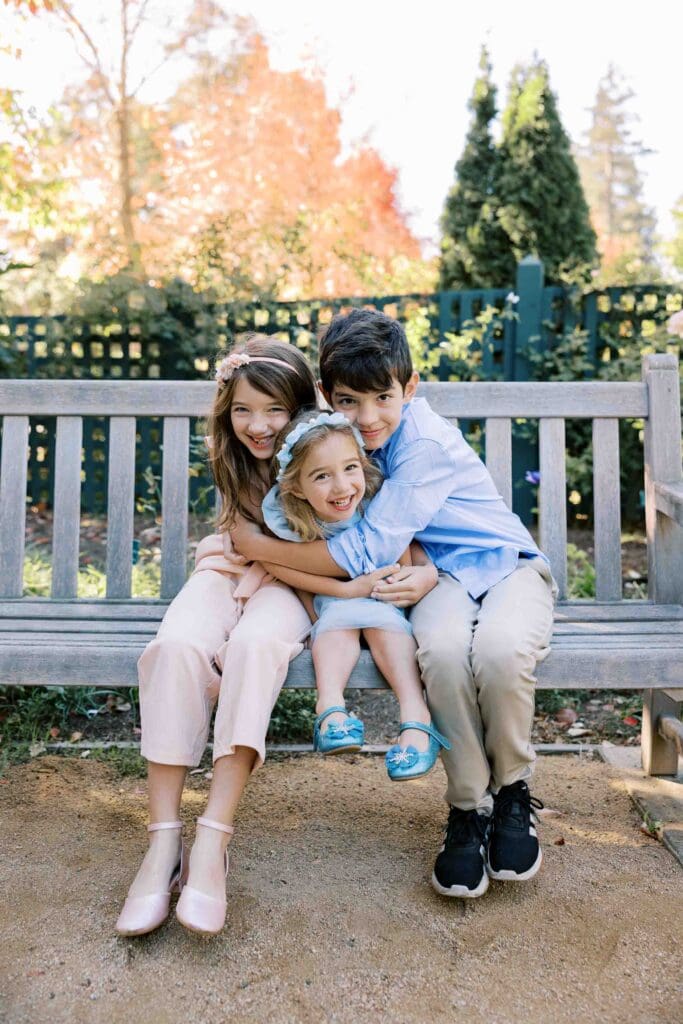 Family photoshoot at Gamble Gardens Palo Alto