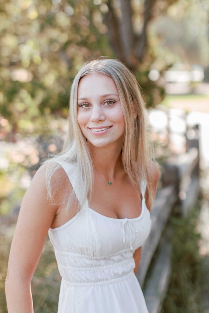 Palo Alto Senior smiling at Sharon Park in Menlo Park, CA